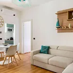 Casa Washington, Corso Vercelli, Citylife, Milano